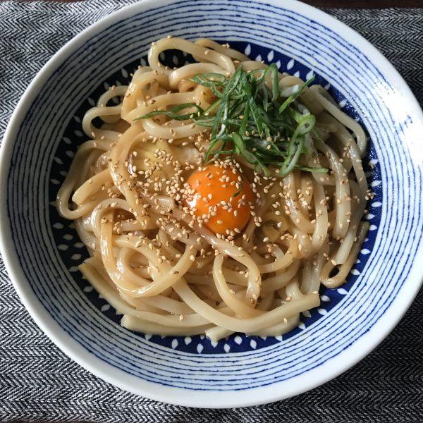 超簡単な麺類軽食レシピ！つゆ油うどん