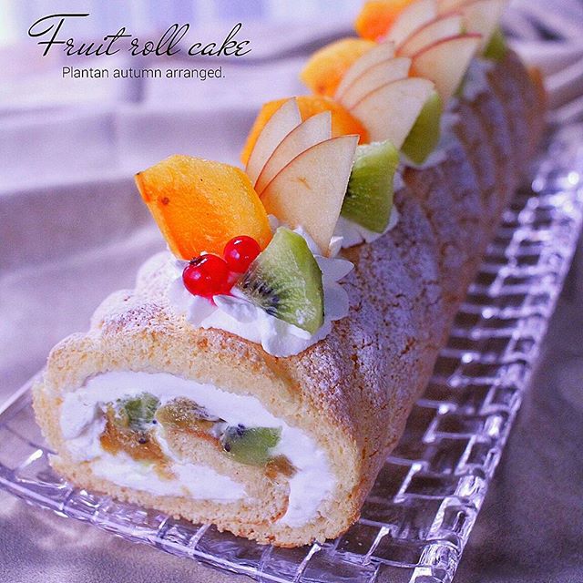 余った柿の人気の食べ方！柿のロールケーキ