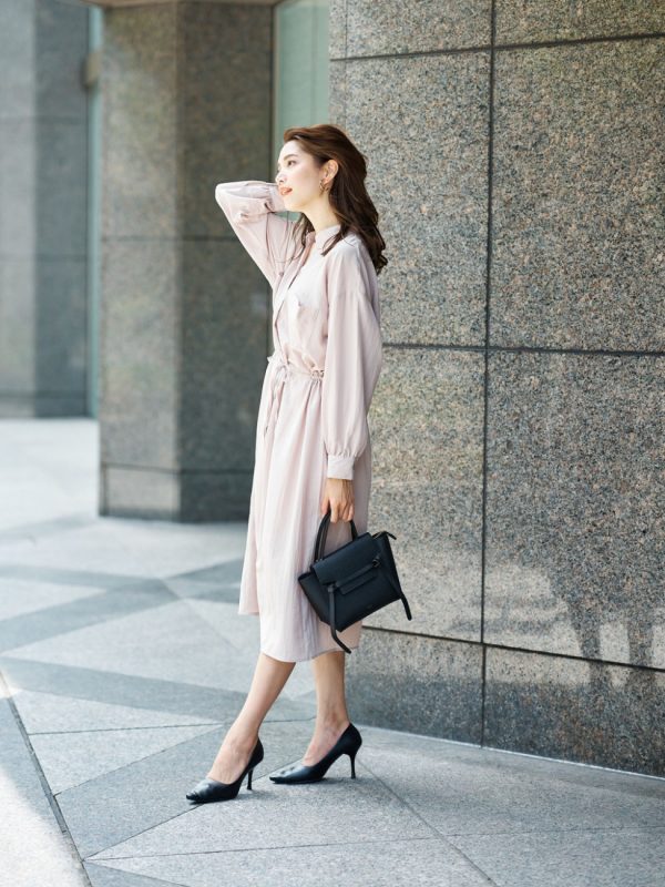 面接におすすめの冬のオフィスカジュアルコーデ 21 好印象なお手本スタイル Michill ミチル