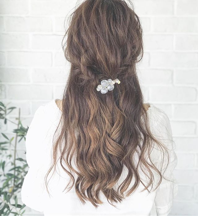 髪型で垢抜けが叶う イメチェンしたい女性必見のヘアスタイルをご紹介 Folk