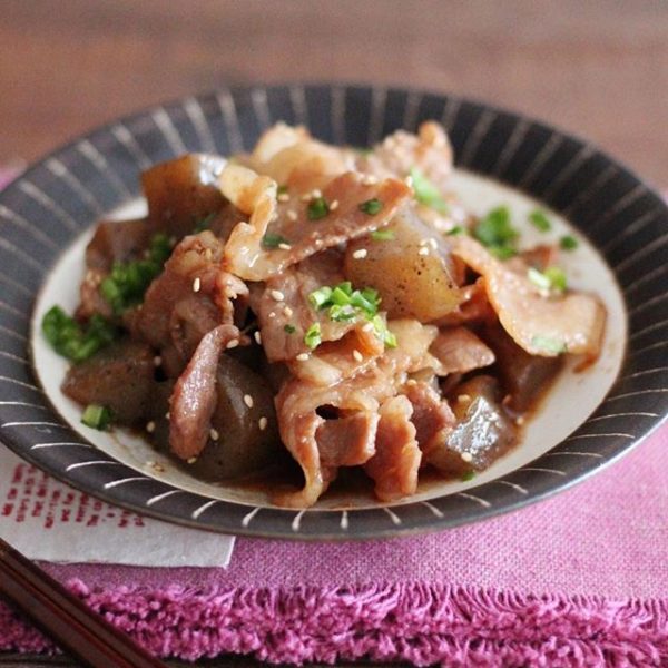 冬至の食べ物！豚バラこんにゃくの含め煮