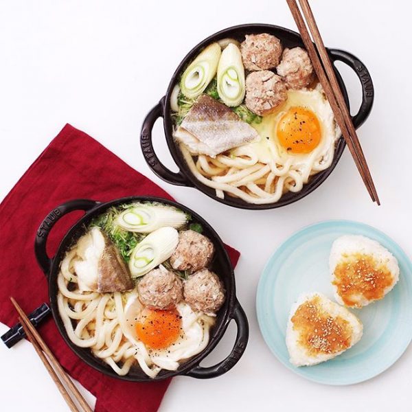 肉団子とタラの鍋焼きうどん