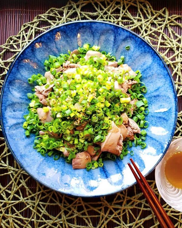 お酒に合う料理♪ネギたっぷり鶏レバー