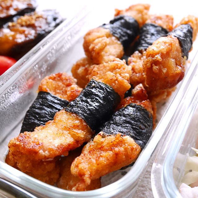 メインにおつまみに!海苔巻きピリ辛チキン