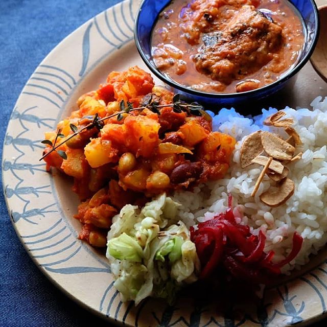 カレーを綺麗に盛り付けるコツをご紹介 ワンランク上のおしゃれなお家ご飯に Folk