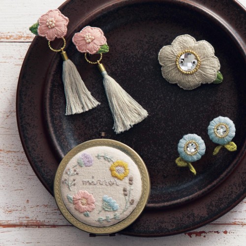 6年生女子におすすめ♡刺繍アクセサリー作り