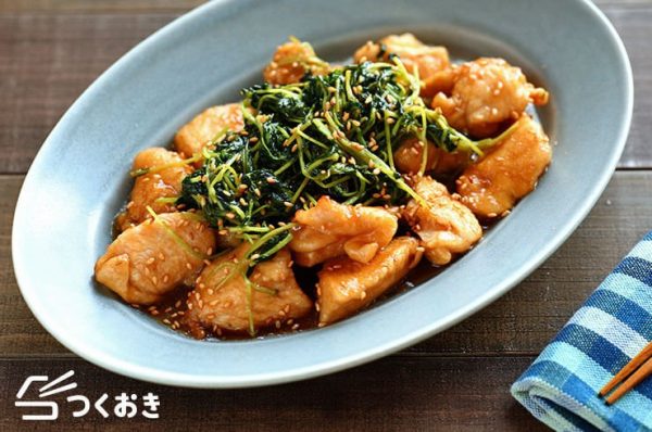 おすすめ料理！鶏胸肉の豆苗甘酢あん