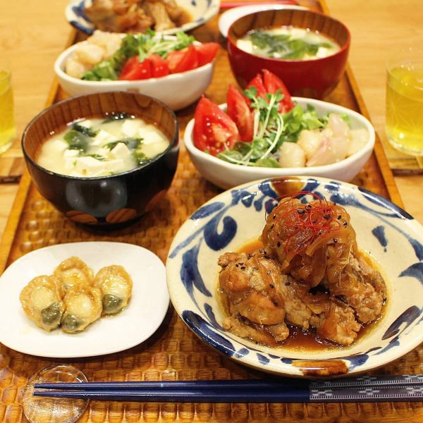 鶏肉の煮込み料理レシピ☆酢じょうゆ玉ねぎ煮