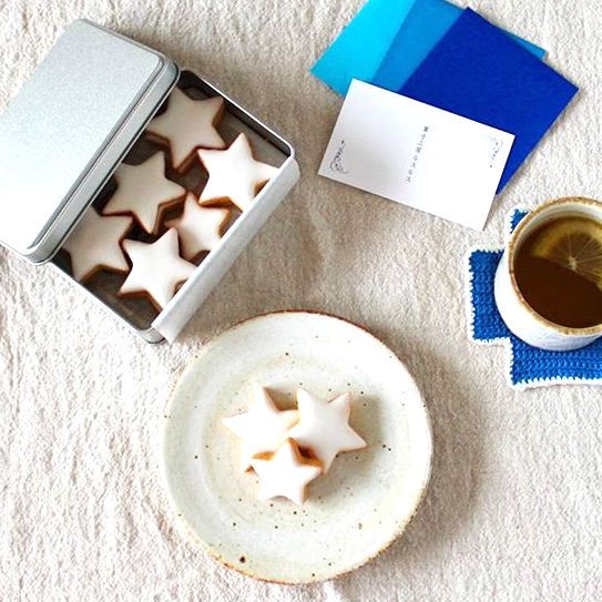 出産祝いに人気のお菓子おすすめ18選 喜ばれるおしゃれなギフトを厳選 Folk