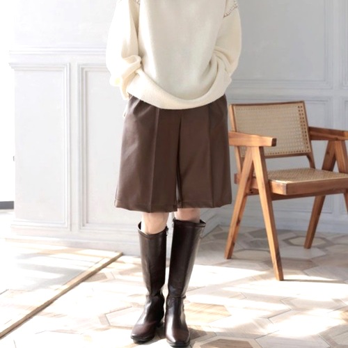 ブラウンロングブーツの冬コーデ 21 流行りを押さえた着こなし Michill ミチル