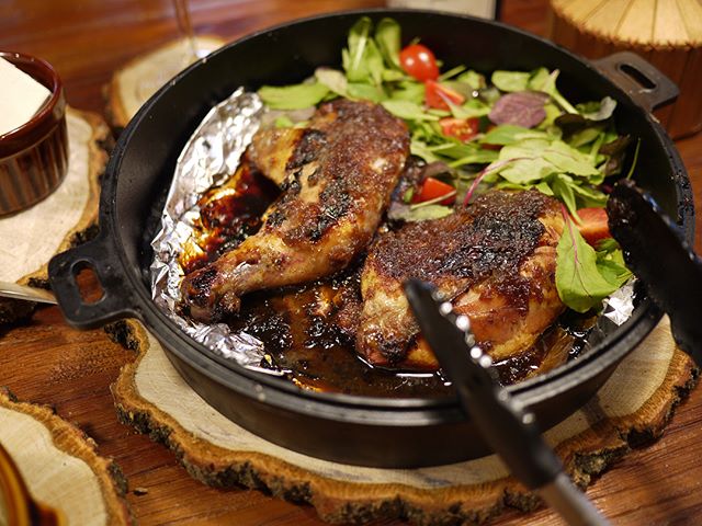 じっくり焼いたおすすめのローストチキン