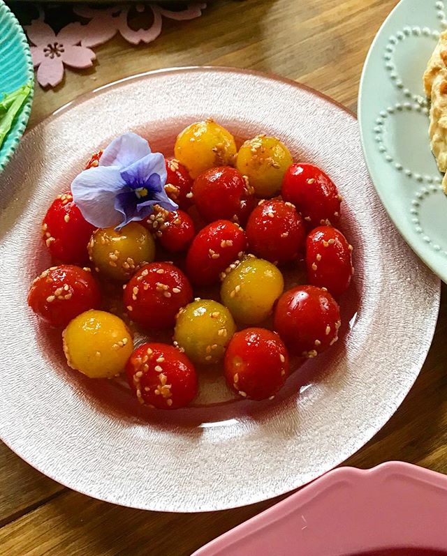 鮮やかな食卓に♪人気のミニトマトキムチ