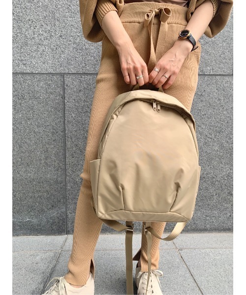 【emmi atelier】ファンクショナルバックパック