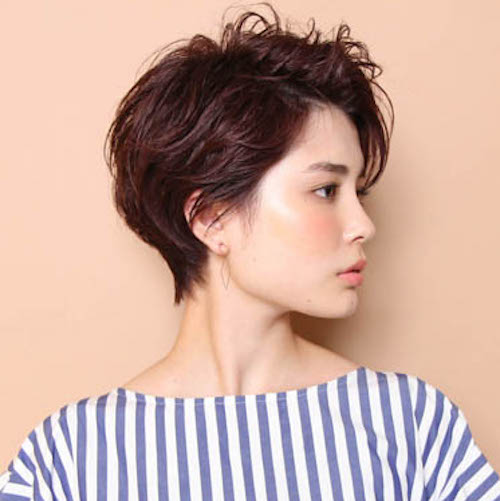 イエベ秋に似合う暗めの髪色特集 自分にピッタリなワンランク上のカラーとは Folk