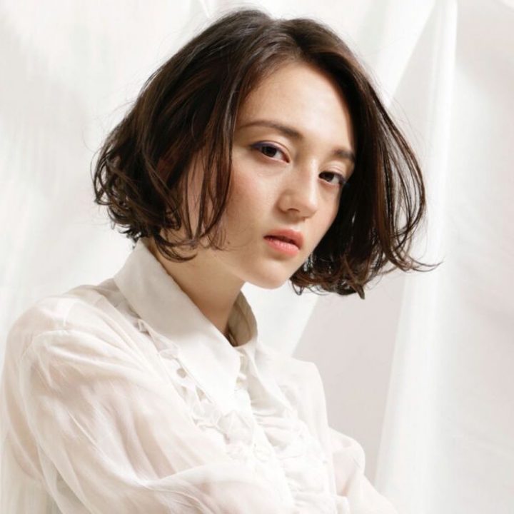 丸みのあるボブ が今っぽくて可愛い 大人女性向けのトレンドヘアカタログ Folk