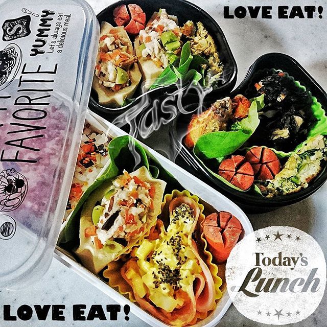 具沢山の食材を詰める高野豆腐