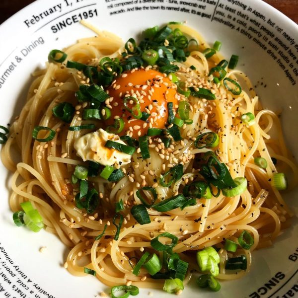 レンジで時短☆人気レシピの釜たまパスタ