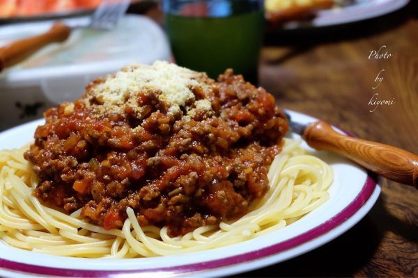 朝も食べたい！定番人気パスタのミートソース