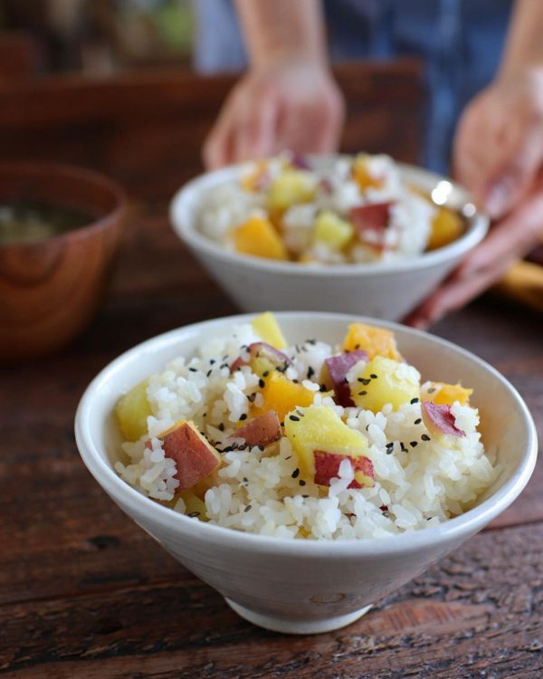 簡単にできる！ほくほくサツマイモご飯