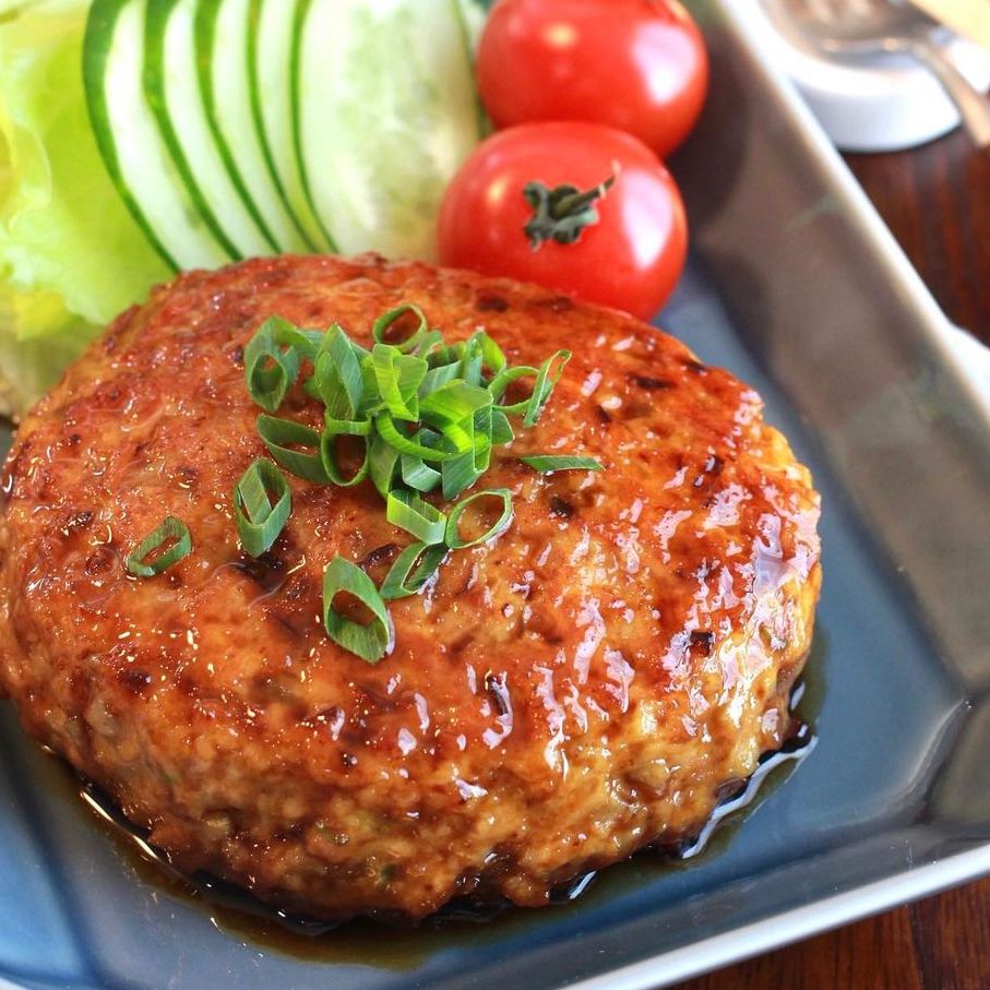 シャキシャキ食感が美味しい 蓮根入り鶏つくねの照り焼き Michill ミチル