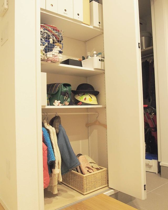 クローゼット収納を見直そう すっきり気持ちの良い整理整頓術をご紹介 Folk