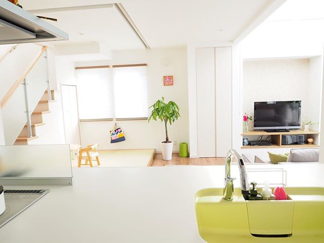 アパートのリビングを家族みんな快適に 子供のいる家庭で実践したいインテリア集 Folk