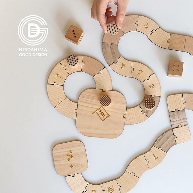 お金がなくても楽しめる昔の遊び特集 室内 屋外まで 子どもが楽しむ伝承遊びって Folk