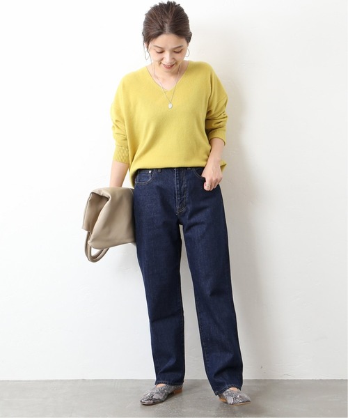 春はストレートデニムをコーデの主役に 21 大人女性の着こなしテク Folk