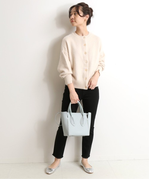 21年春は水色バッグコーデが旬 相性が良いおしゃれな差し色の着こなし術 Folk 21年春は水色バッグコーデが旬 相性が良いおしゃれな差し色の着こなし術 Folk