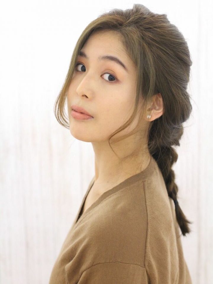 おしゃれな大人の編み込みヘアアレンジ