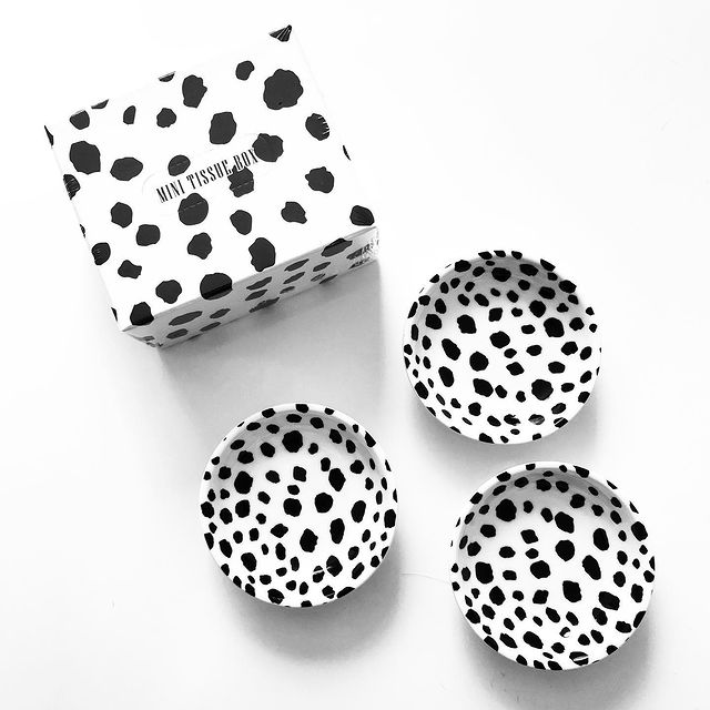 便利なティッシュ&豆皿