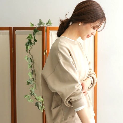 21年はスウェットコーデを取り入れて ラフすぎない大人が着こなす旬のおしゃれ Folk