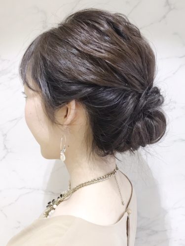 きれいめなお団子ヘアアレンジ