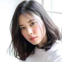 女度が上がる前下がりのセミロング特集。小顔に見せる大人のおしゃれヘアをご紹介 女度が上がる前下がりのセミロング特集。小顔に見せる大人のおしゃれヘアをご紹介