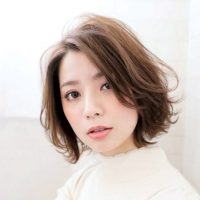 《ショートカット》におすすめのヘアカラー15選！大人女性に似合うトレンドって？