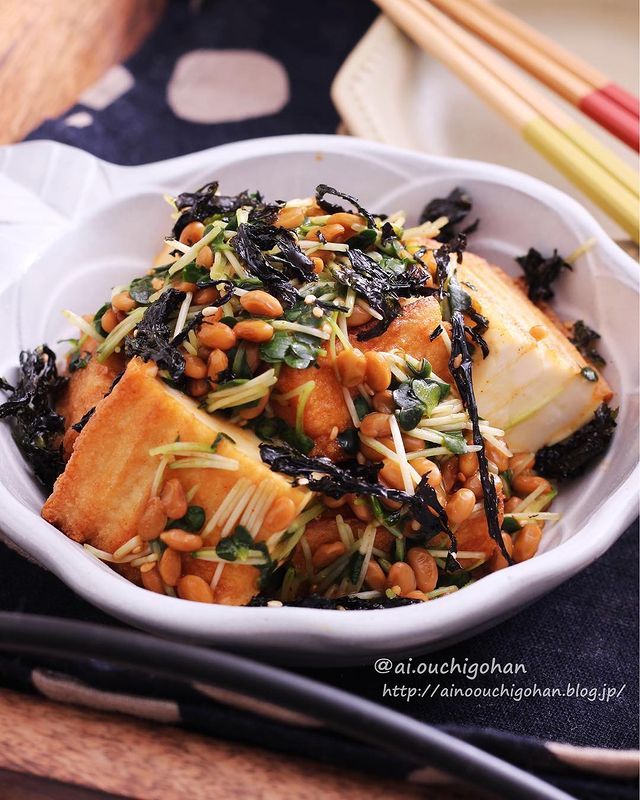 お酒に合う副菜!厚揚げの薬味納豆和えレシピ