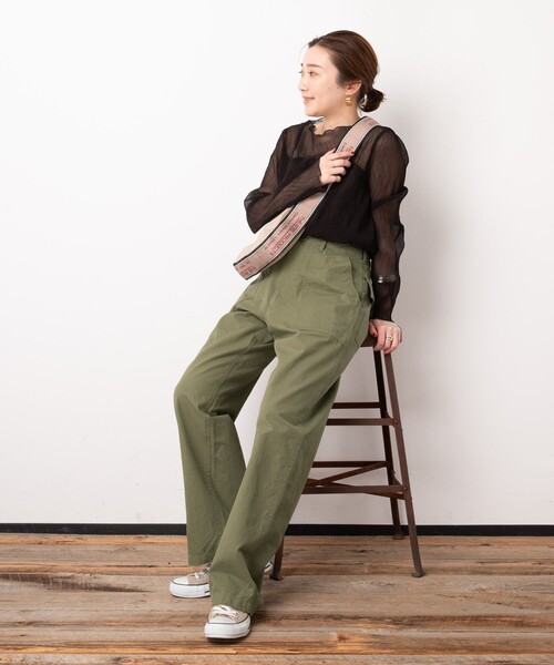 おしゃれなスポーツデートの服装って 大人女子が着こなすアクティブコーデをご紹介 Folk