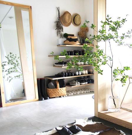 おしゃれな玄関の鏡10選 インテリアに馴染む壁掛け 姿見をご提案 Folk