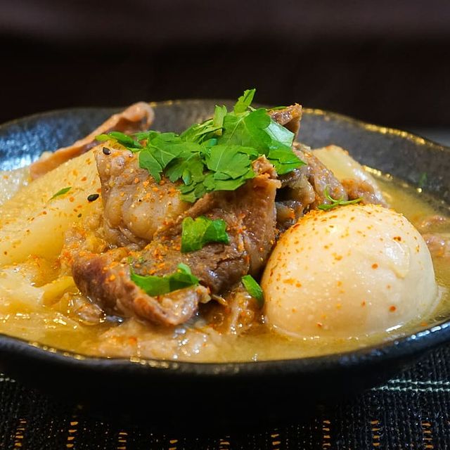 大根+玉ねぎで優しい味。牛すじ煮込みレシピ