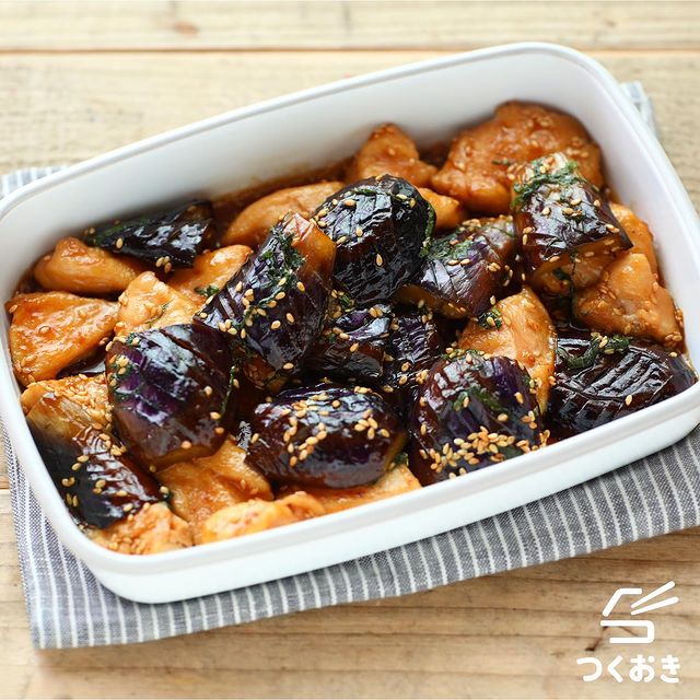 なす、ごま、鶏肉、炒め。