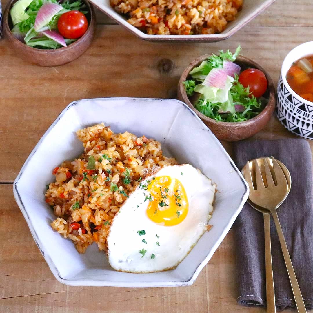 ゴーヤーチャンプルーが主役の献立16選 お家で沖縄を感じられる人気レシピ16選をご紹介 Folk