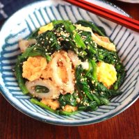 栄養満点副菜！ほうれん草とちくわと炒り卵の3色ナムル