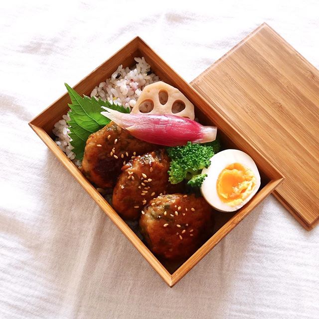 一品料理にも!人気の豆腐つくね