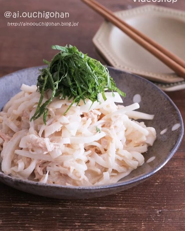 青じそドレッシングで簡単!朝ごはんに大根サラダ