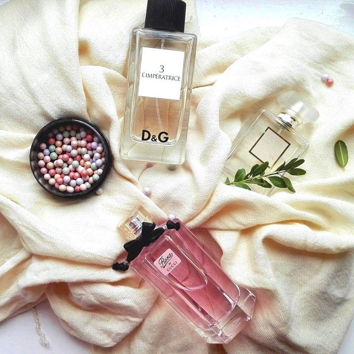 香水をプレゼントする意味って何 贈る相手の心理やおすすめの選び方を解説します Folk