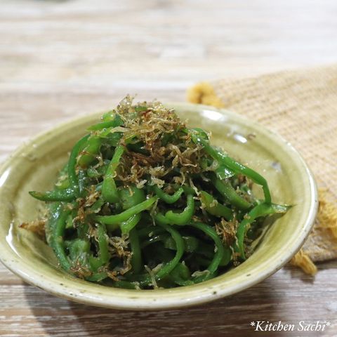 お弁当に便利な作り置きピーマンじゃこ炒め