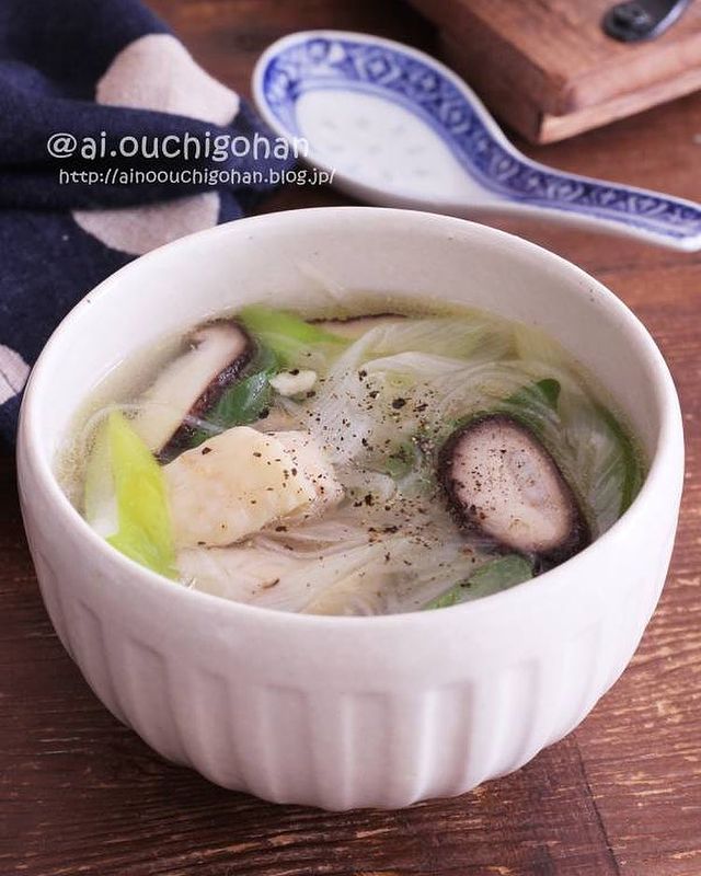 鶏のねぎ塩春雨スープ