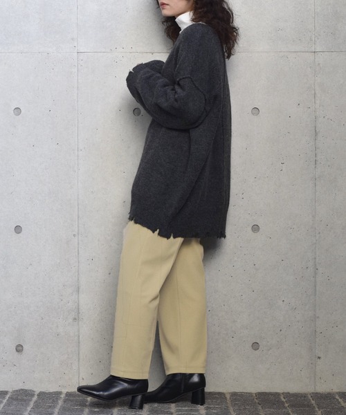 ハイウエストセンタープレスパンツ