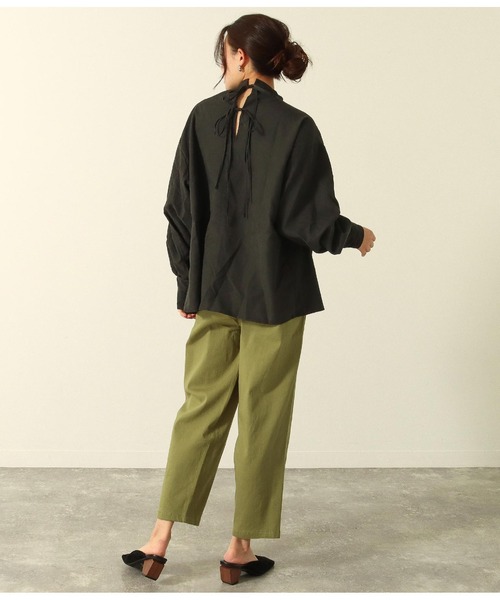 ストレッチテーパードパンツ