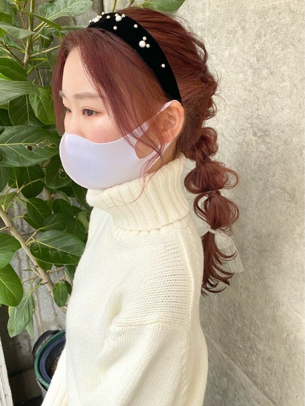 簡単可愛い玉ねぎヘアのポニーテール